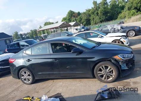 2017 Hyundai Elantra Se из США, поврежденный, VIN 5NPD84LF8HH009027